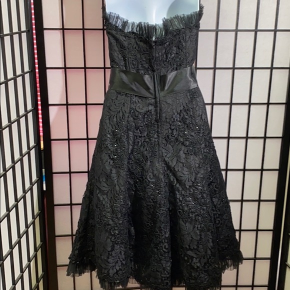 ๐๐Maggie Sottero Party Dress Size 2๐๐ - Picture 6 of 9